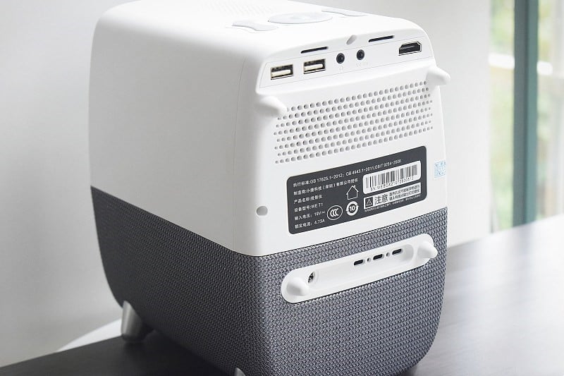 Togic One Projector Review- cost effective projector under $250