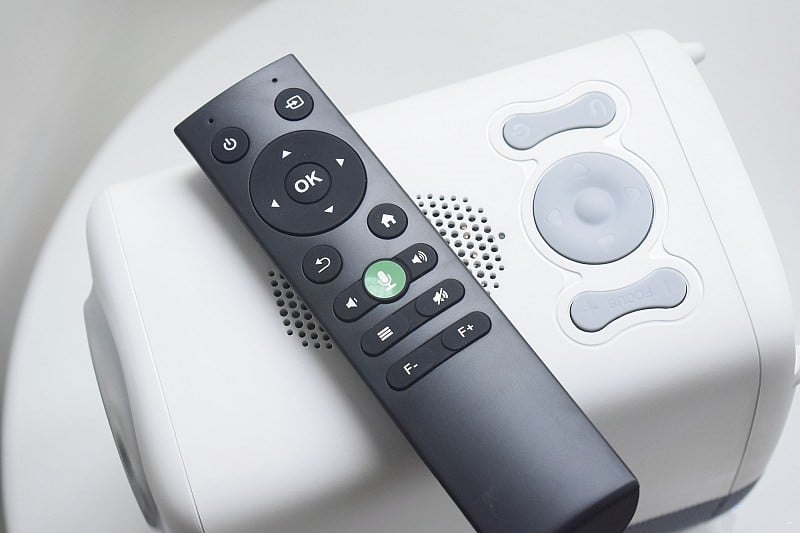 Togic One Projector Review- cost effective projector under $250