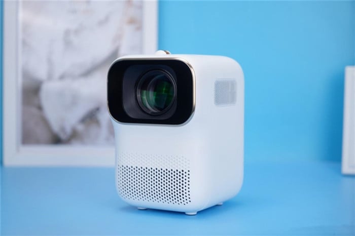 Xming Q1 Mini LCD Projector Review