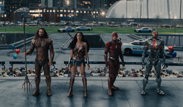 Justice League vs Avengers