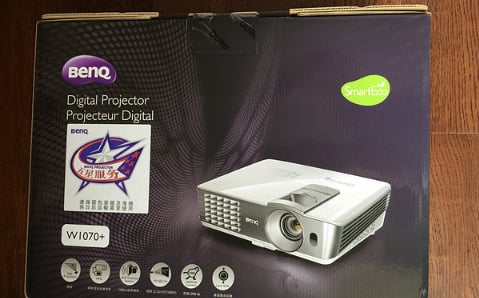 BenQ W1070+ wireless projector unboxing and using review