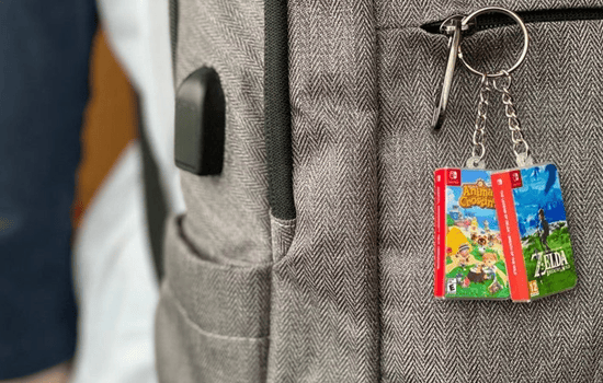 Nintendo Switch cassette case keychain is adorable