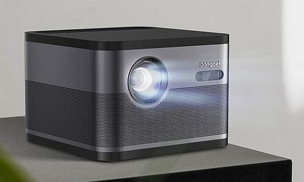 Dangbei Projector