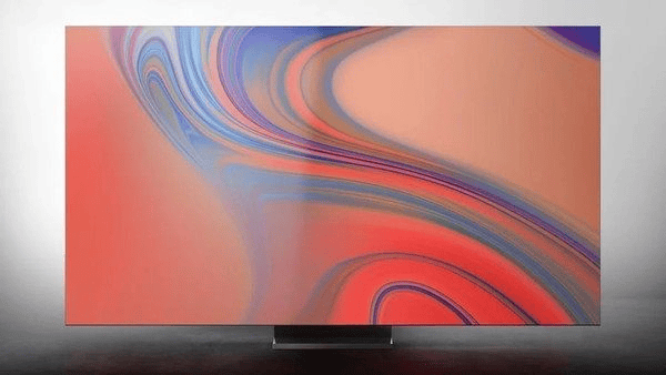 Samsung and LG are competing fiercely in the global smart TV market
