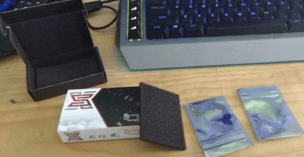 Nintendo Switch hard breaking module unpacking