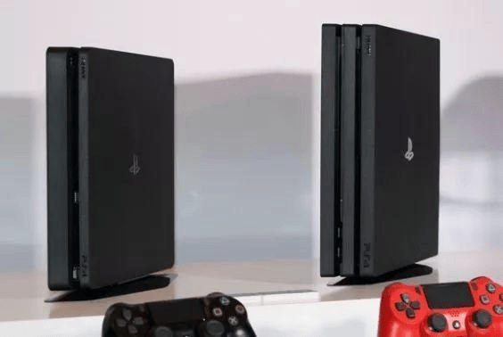  PS4 and PS4 PRO Comparison