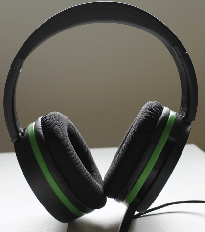 Xbox Set X Pro headset 