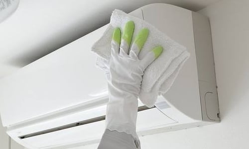 Is alcohol disinfectant safe at home? Can I use alcohol to clean the air conditioner?
