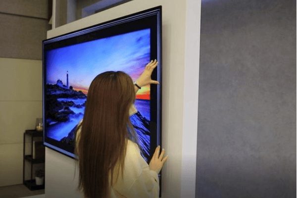 LG is planning on its new GX Gallery series OLED self-luminous TV