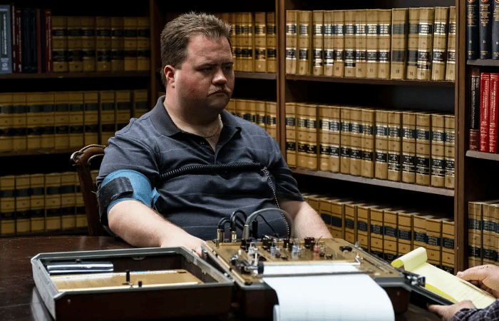 Richard Jewell movie short review: remind us of power abuse 