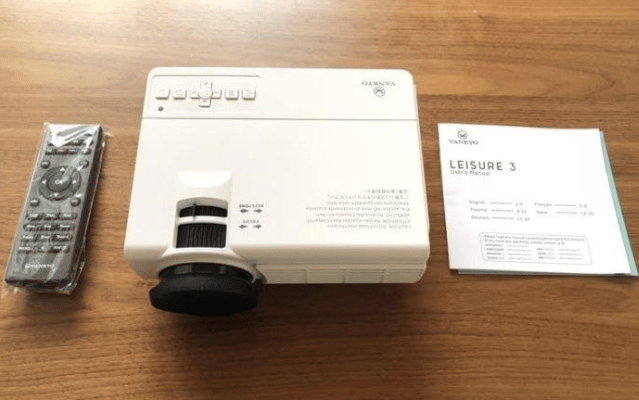Vankyo Leisure 3 Mini Projector User Reiviews | Pros and Cons of the cheap device