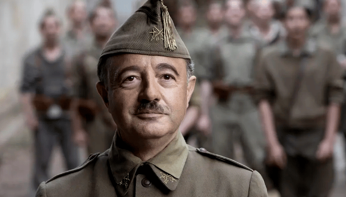 Mientras dure la guerra (While at War) movie short review