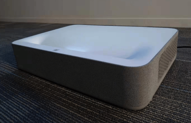 VAVA projector 4k Laser TV is perfectly compatible for gaming!
