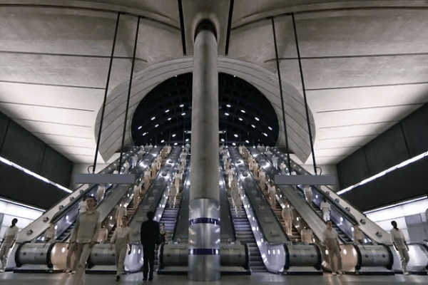 Brave New World TV series review: unsuccessful adaptation and innovation 