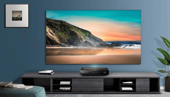 Hisense 100L9-PRO projector: 430 nits, 107% sRGB ratio priced $14,310