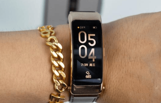 Huawei Band B6 Review: more powerful, better user experience