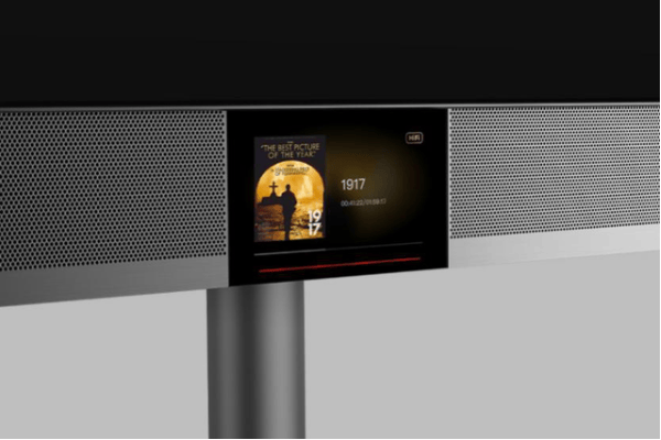 Skyworth brings its luxury customized TV Metz Sculpture into China