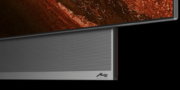 Skyworth brings its luxury customized TV Metz Sculpture into China