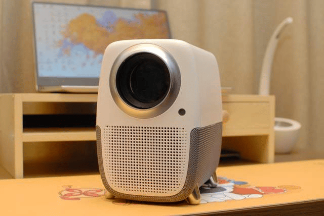 Togic Webox T1 projector