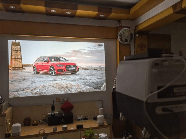  Togic Webox T1 projector