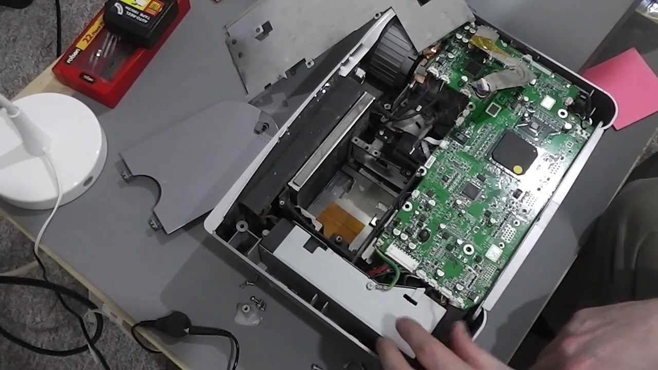 broken projector.jpg