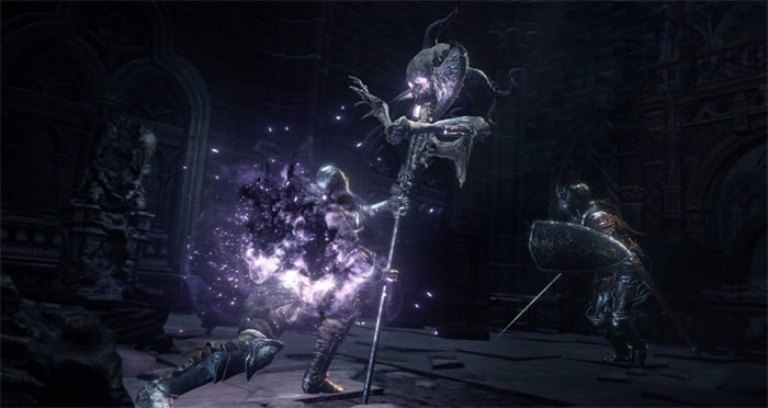 How to play Mage and how to increase attack power in Dark Souls 3?