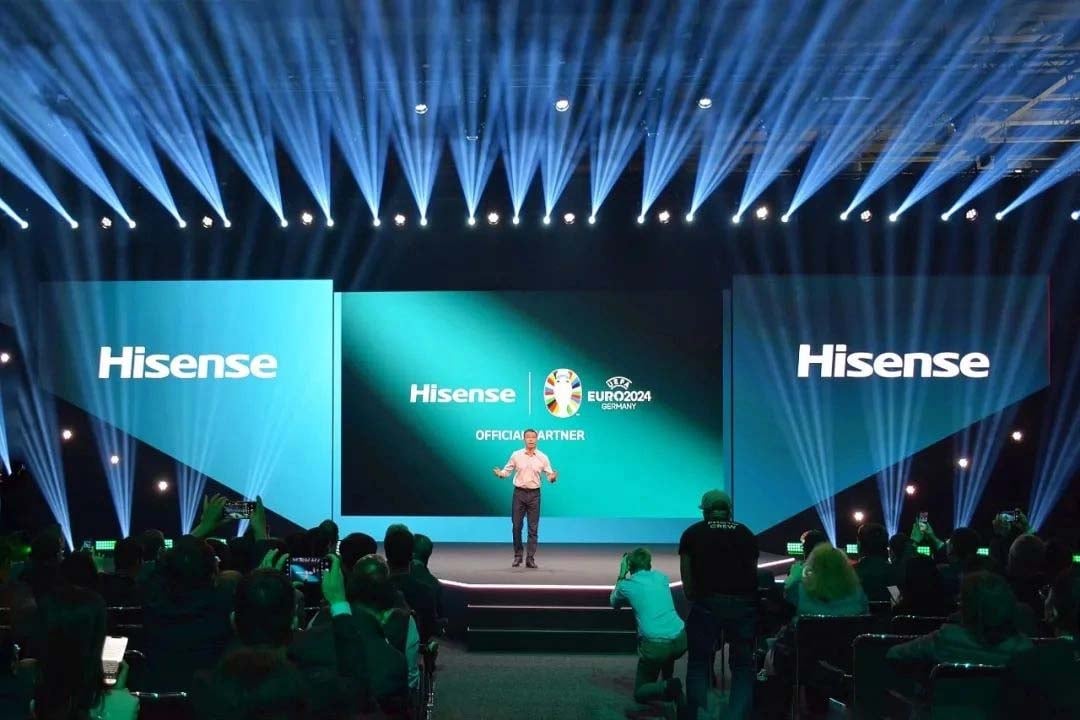 Hisense Unveils Cutting-Edge Foldable Laser TV.jpg