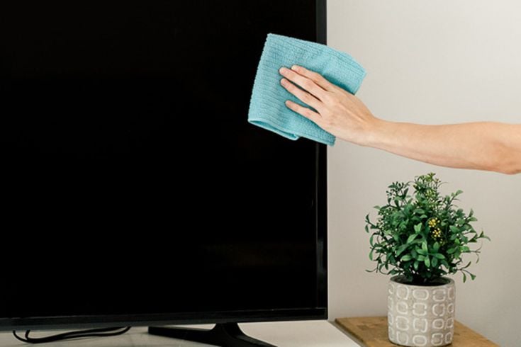 How to clean TV screen.jpg