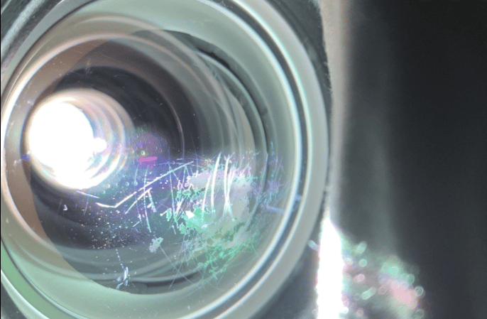Optoma projector lens coating.png