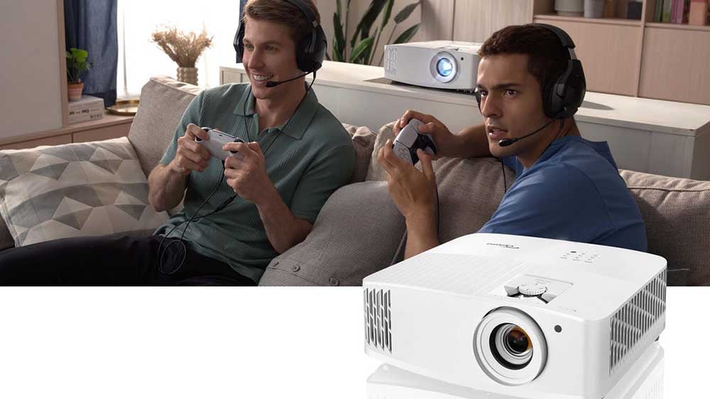 Optoma UHD55 Projector for game.jpg