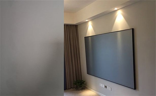 projector screen vs white wall (1).jpeg