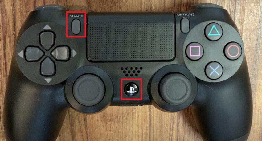 PS4 CONTROLLER.png