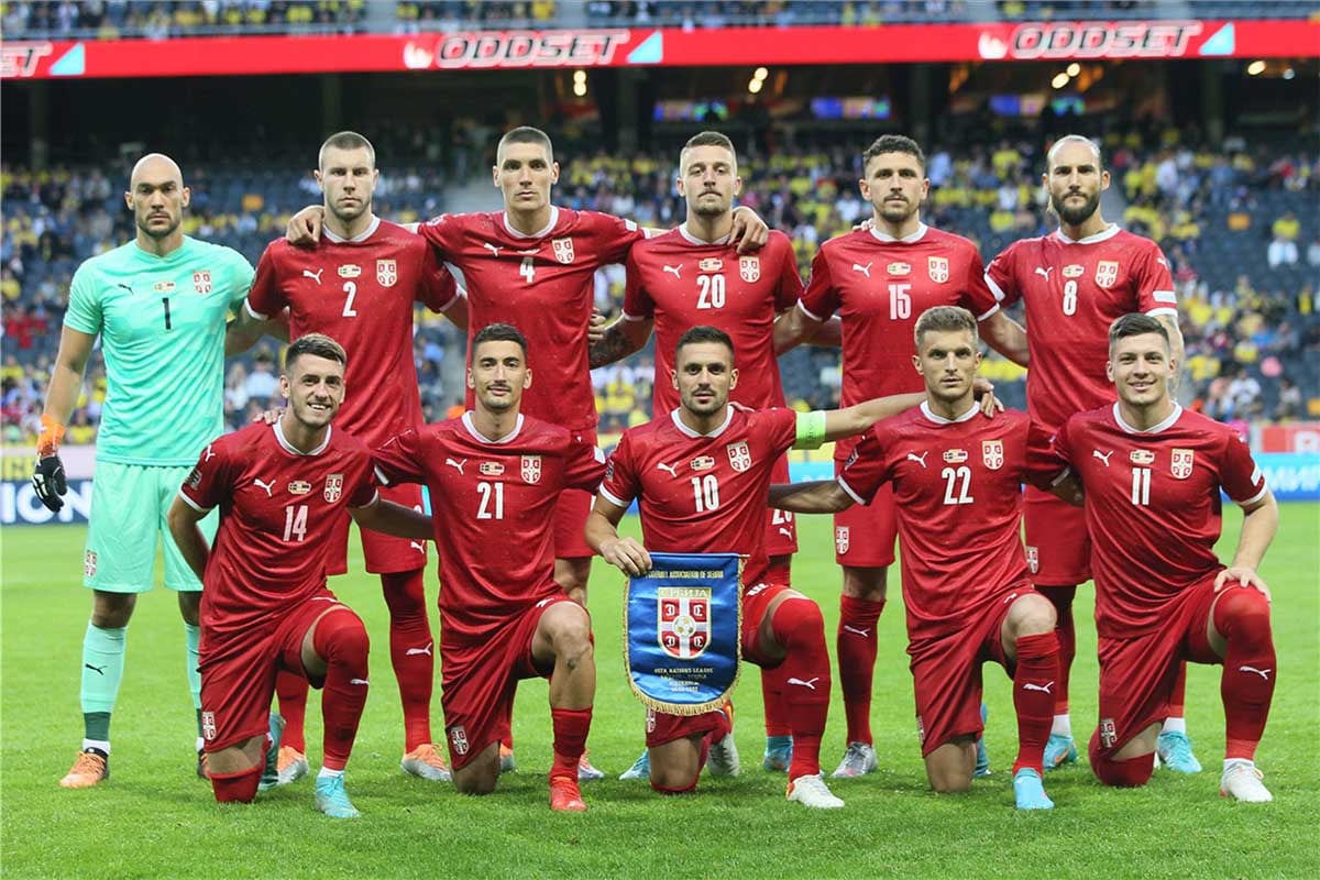 Serbia national football team.jpg