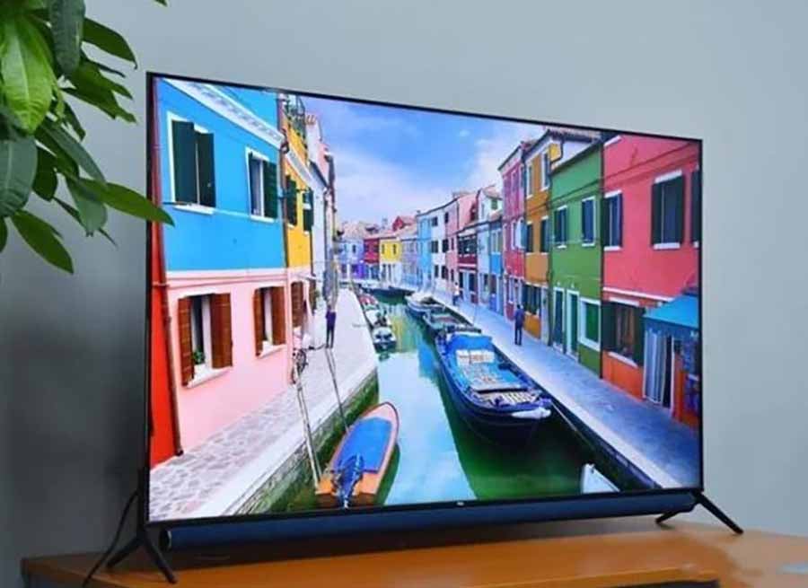 TCL Q10G TV.jpg