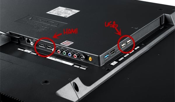 TV box USB port.png