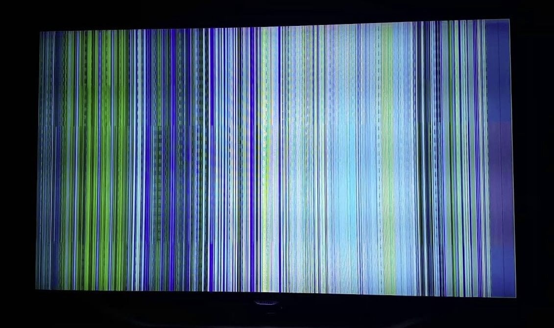 vertical stripes on TV.jpg